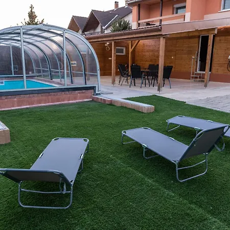 Tengercsillag Apartman Alsóörs