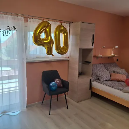 Tengercsillag Vendeghaz Apartament *